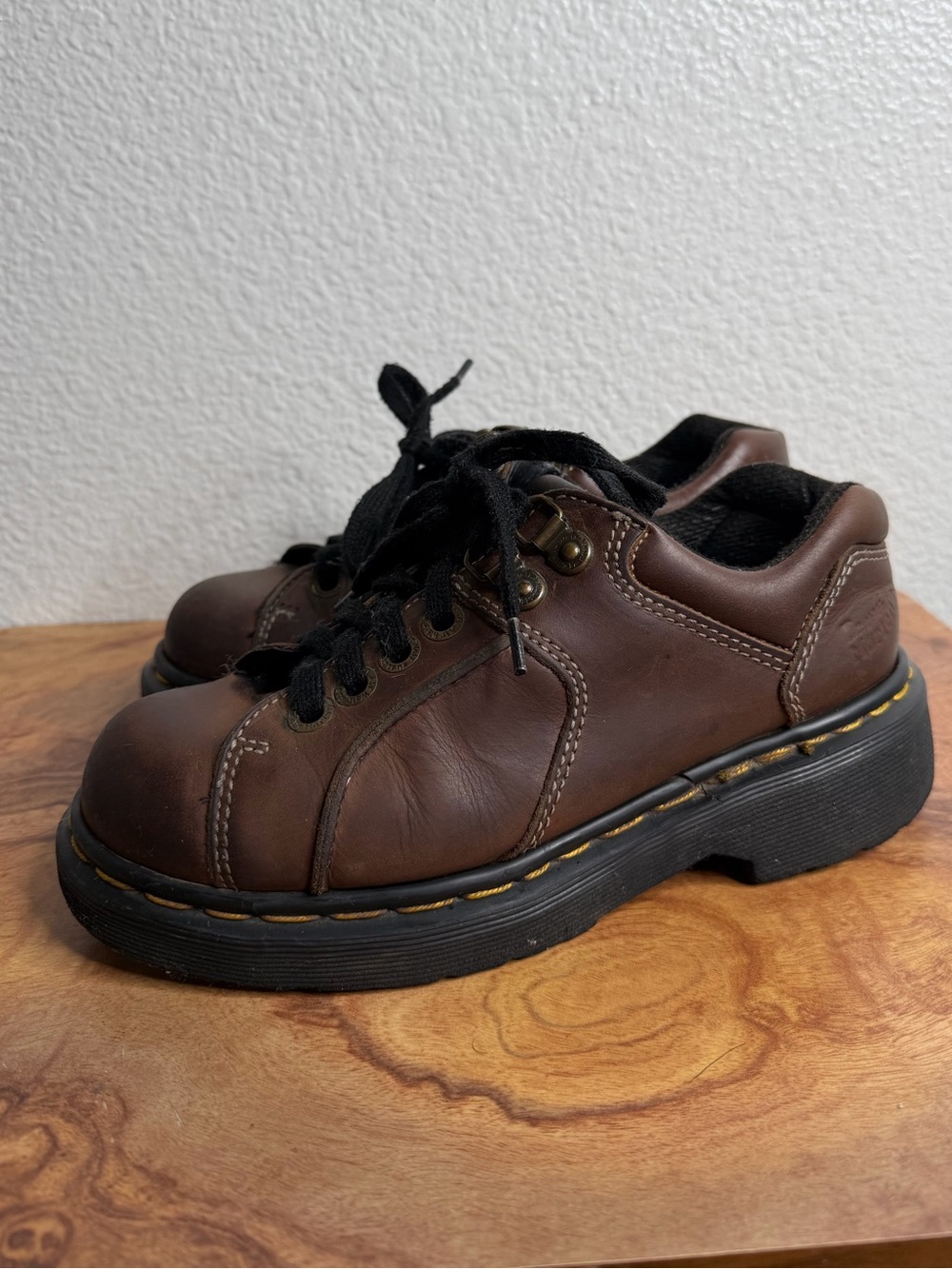 Vintage Dr. Martens 9351 Leather Lug Sole Platform
Oxford Shoes | Women 6/Men 4